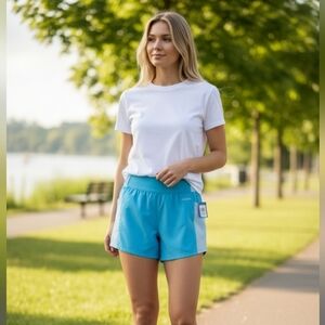 NWT Columbia Women's Blue Shorts Size S